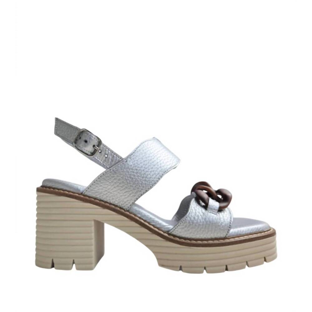 NEW SOFTWAVES women's birdie ballet sandal in silver